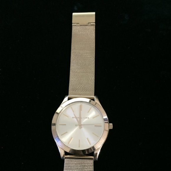 MICHAEL KORS Slim Runway Gold-tone Mesh Band Watch - Picture 2 of 4